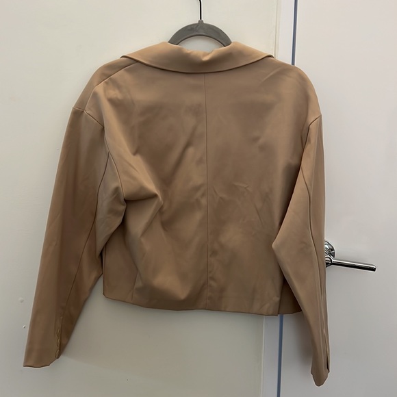 Zara Cropped Blazer - Picture 5 of 8